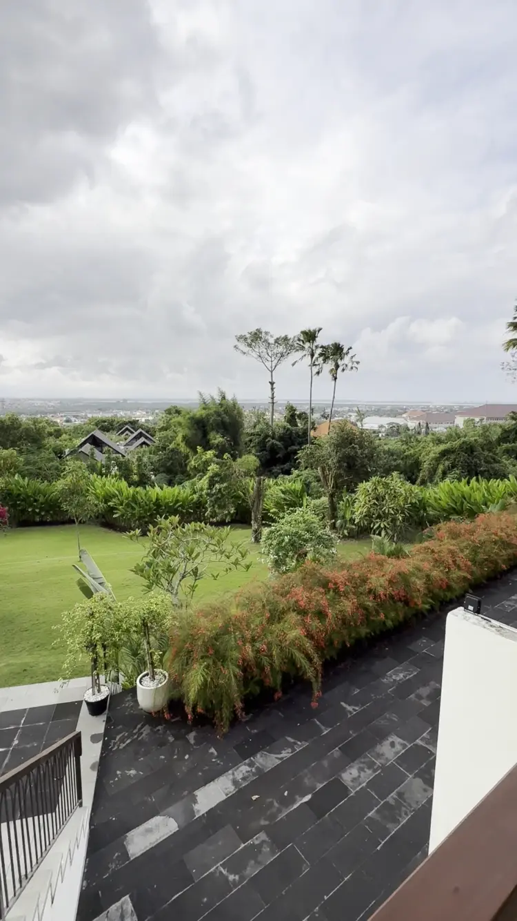 Manna Cafe Jimbaran 5