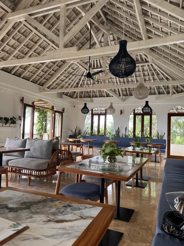 Manna Cafe Jimbaran 4