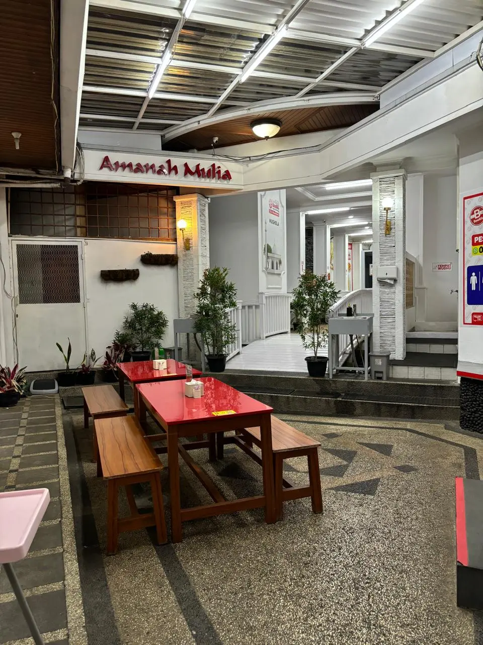 Google 5.0分,服务卷过五星酒店,万隆这家阿拉伯餐厅有点东西! 5