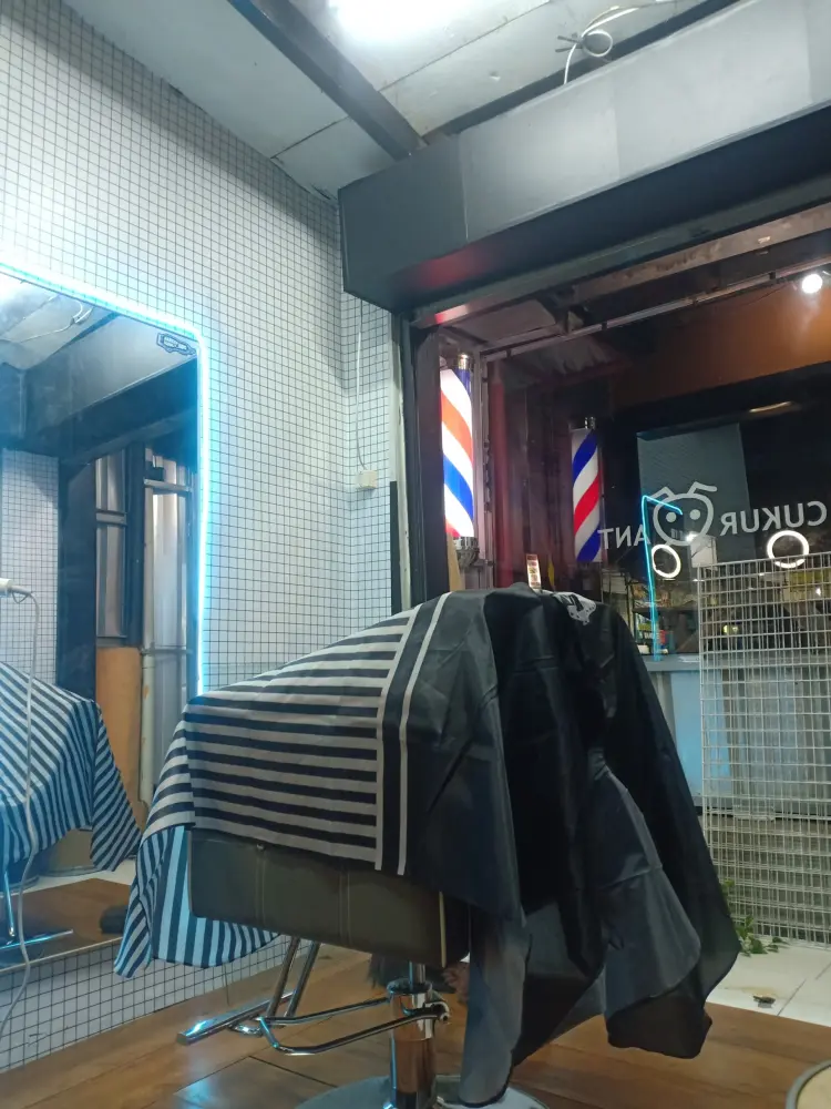 Antbrother Barbershop 1