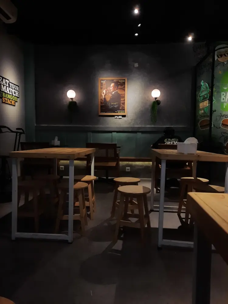 Burger Bangor Siradj Salman 9