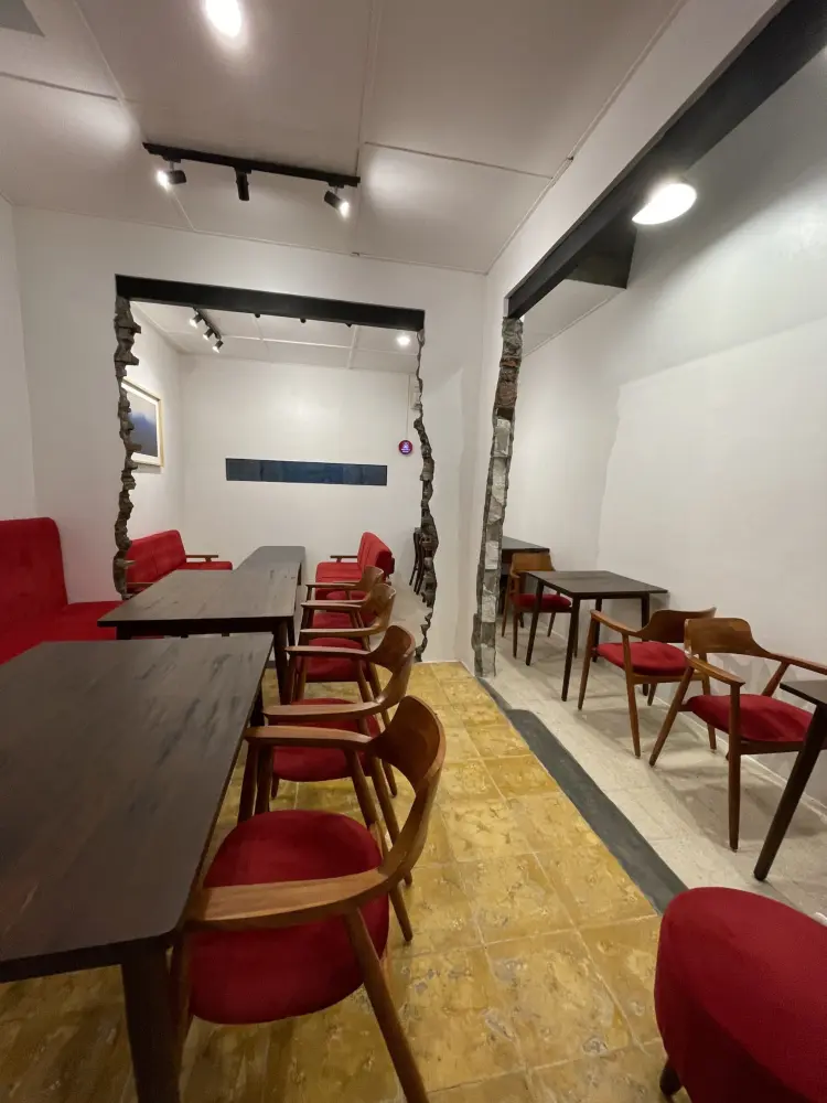 LegiPait. food & coffee Pajajaran Sumber 4