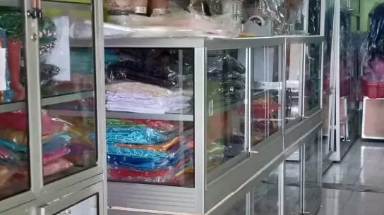 Persewaan baju terlengkap Mutiara Salon 1
