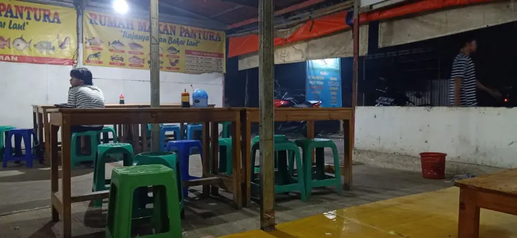 Rm Pantura "Rajanya Ikan Laut Bakar" 1