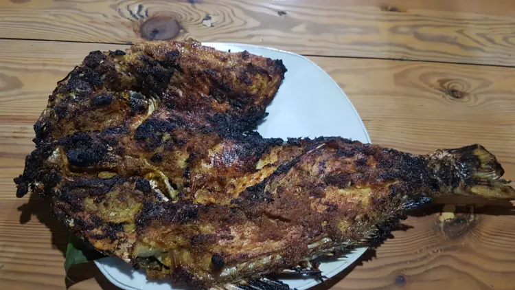 Rm Pantura "Rajanya Ikan Laut Bakar" 2