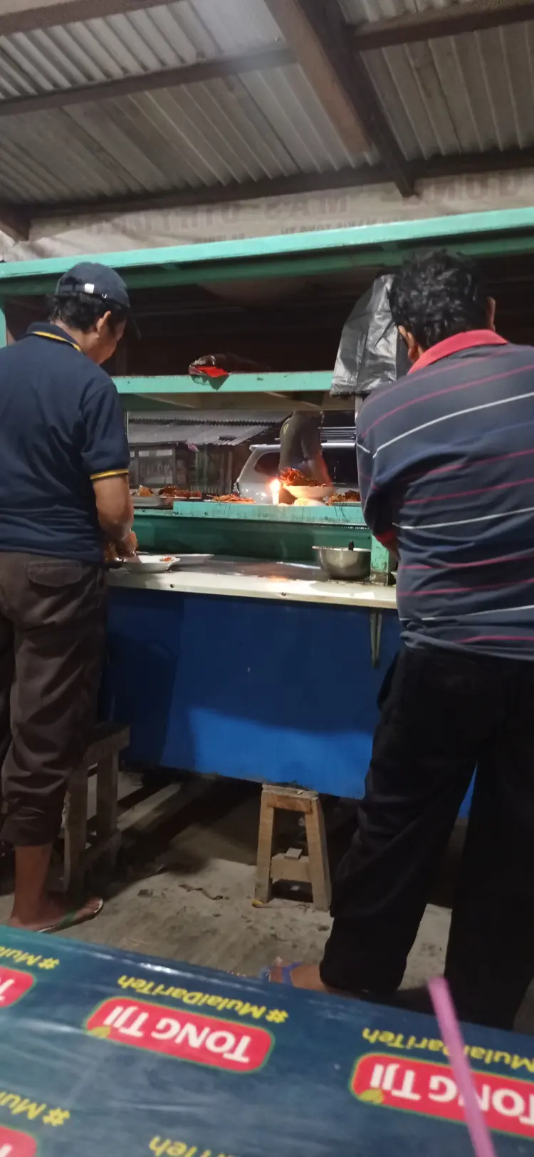 Kupat Blengong Mas Diryono Khas Tegal 7