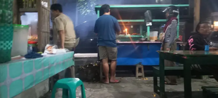 Kupat Blengong Mas Diryono Khas Tegal 9