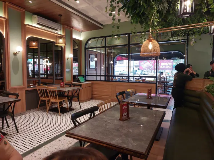 Akibat Bebek Muda Gading Serpong 8