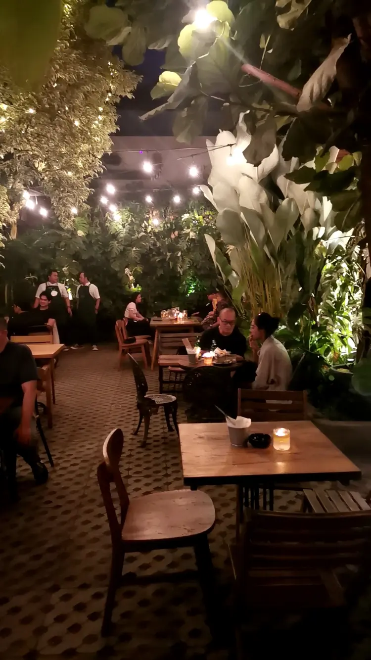 Shamrock - Kitchen & Bar 3