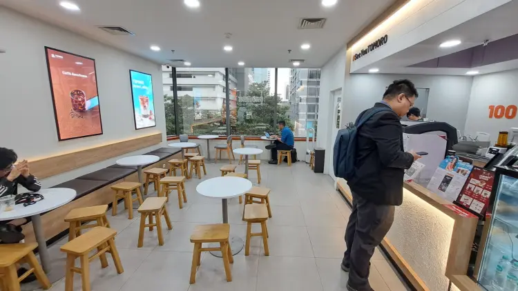 TOMORO COFFEE BURSA EFEK INDONESIA 2