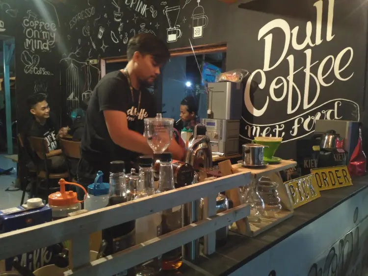 Dull Coffee Roastery 2
