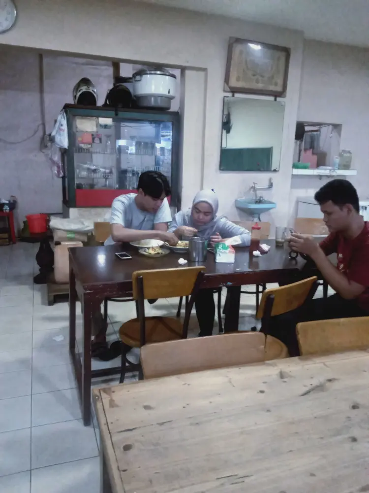 Only 12 Google reviews, but I found Jakarta's Nasi Padang of the year.