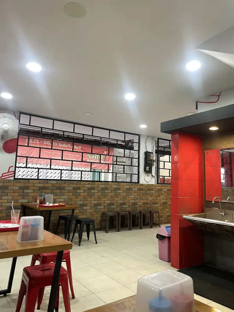 Olive Fried Chicken Kentungan 8