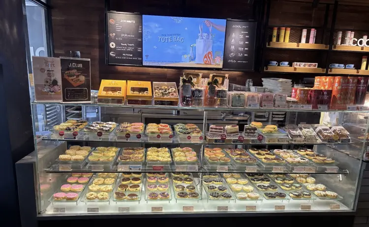 JCO DONUTS & COFFEE - CITY PLAZA JATINEGARA 10