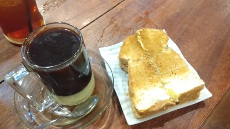 Kedai Kopi HorDja Siantar 8