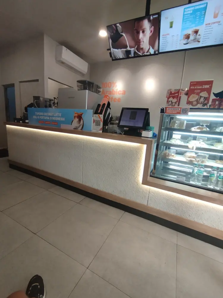 TOMORO COFFEE - Sumur Batu 4