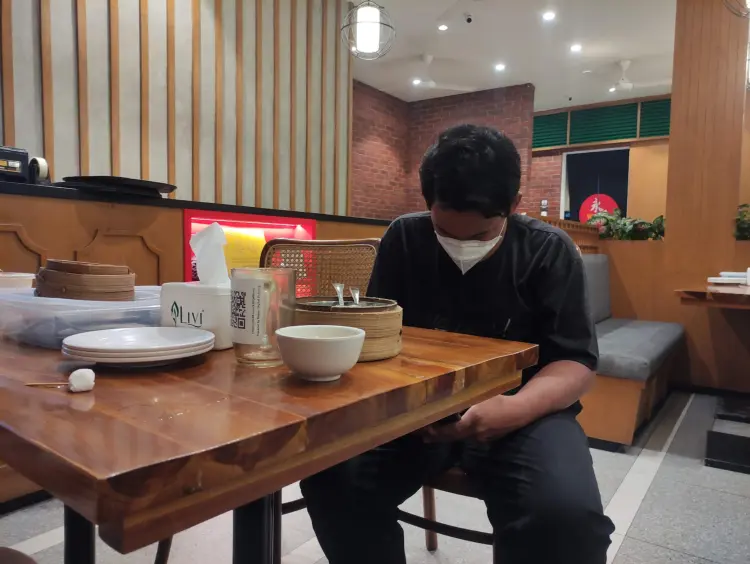 WINGLOK Hongkong Dimsum Bintaro 6