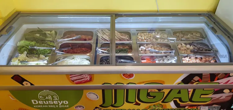 DEUSEYO KOREAN BBQ & JJIGAE - Makassar 3