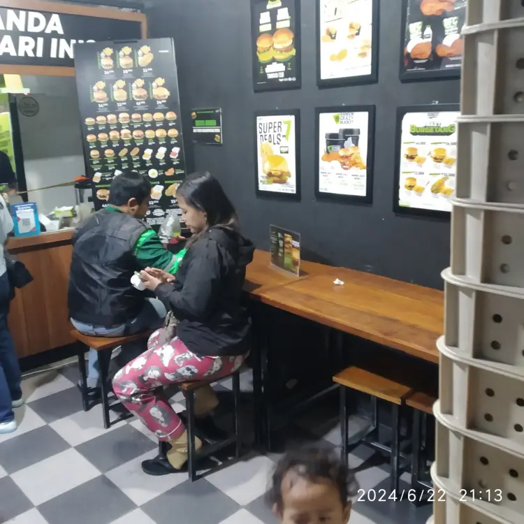 Burger Bangor Salatiga 8