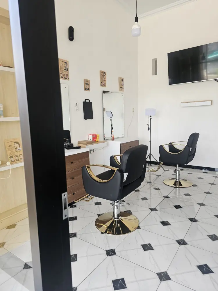 MARS BARBERSHOP CABANG PANDEAN 1