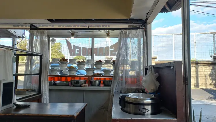 Ayam Gepuk Pak Gembus Denpasar Imam Bonjol 7