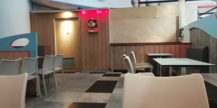 A&W Bandara Internasional Kualanamu Boarding Room 6