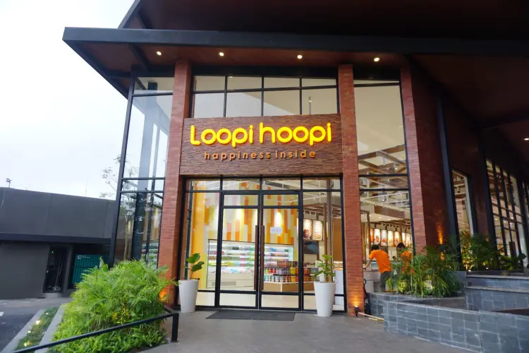 Loopi Hoopi Resto & Bakery 1
