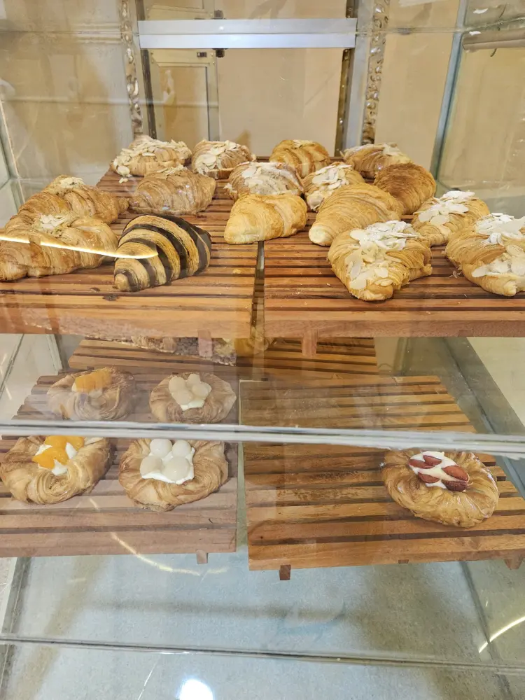 KEMARE.ID - Latte & Patisserie 4