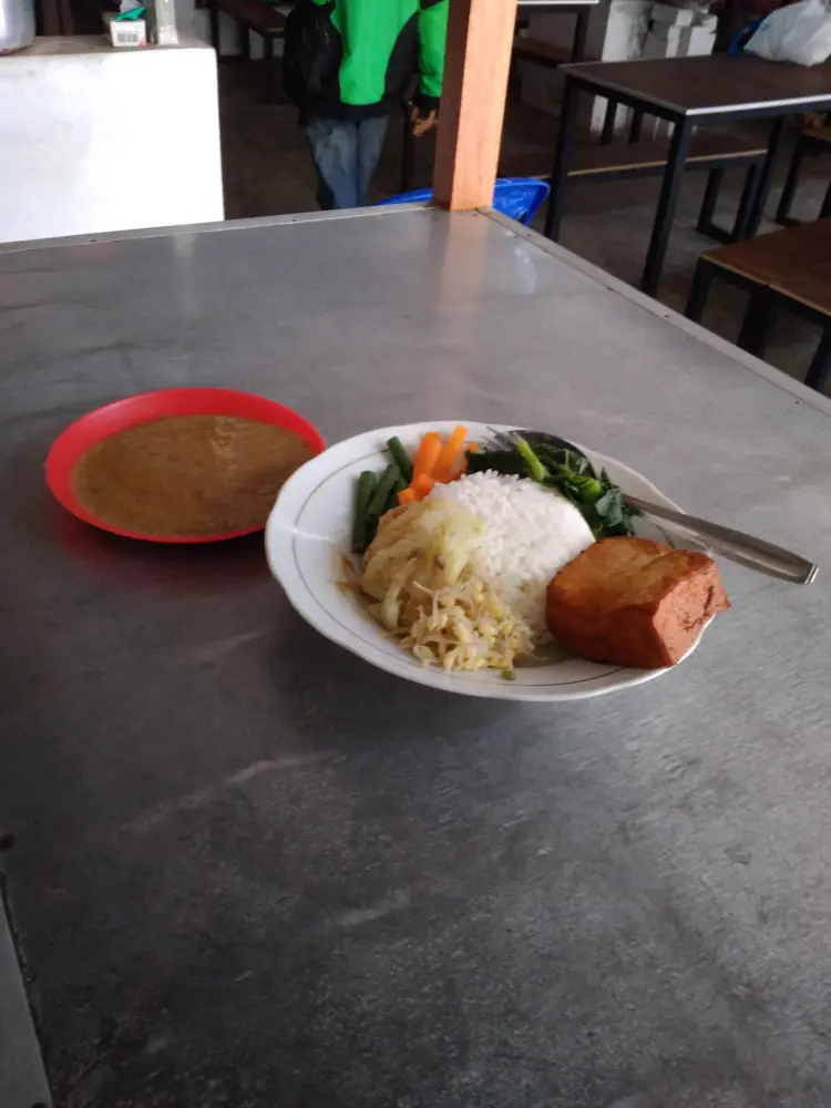 foodcourt mbah warsito 9