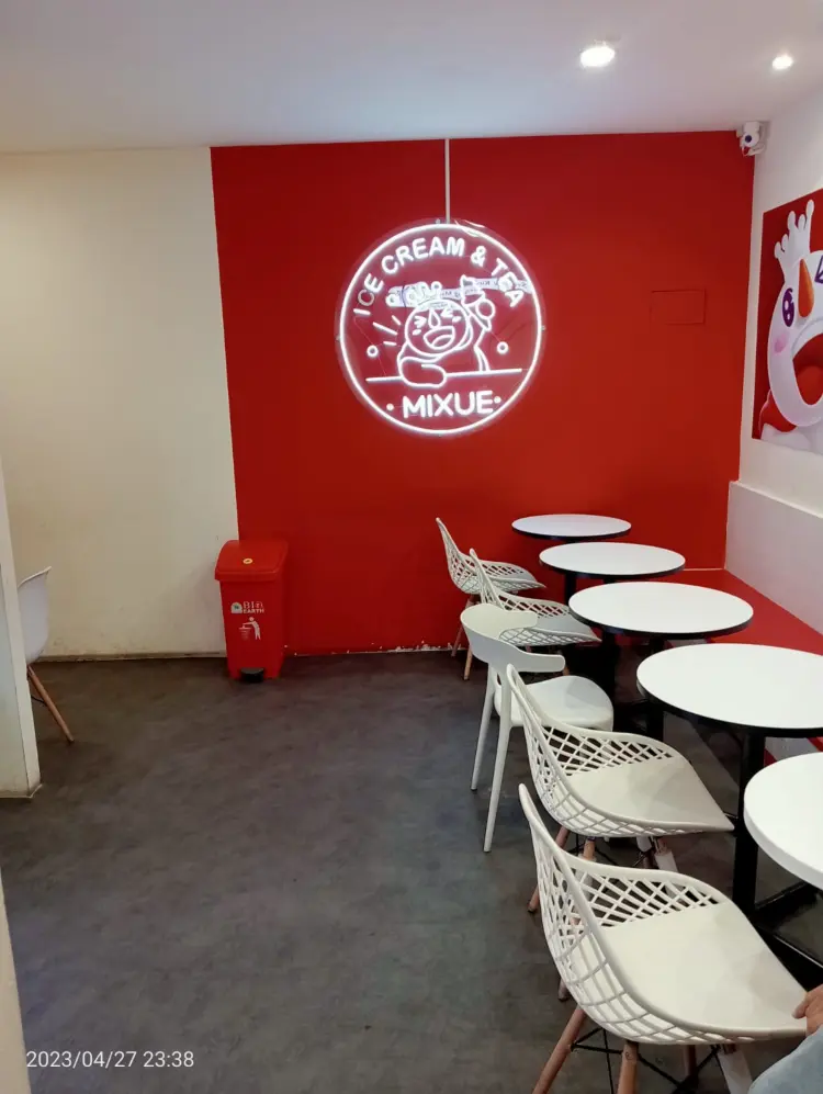 Mixue Pisangan Lama 8