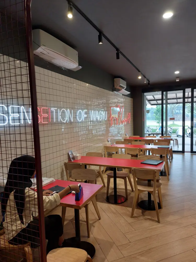 Gyumbox Kota Baru Parahyangan 10