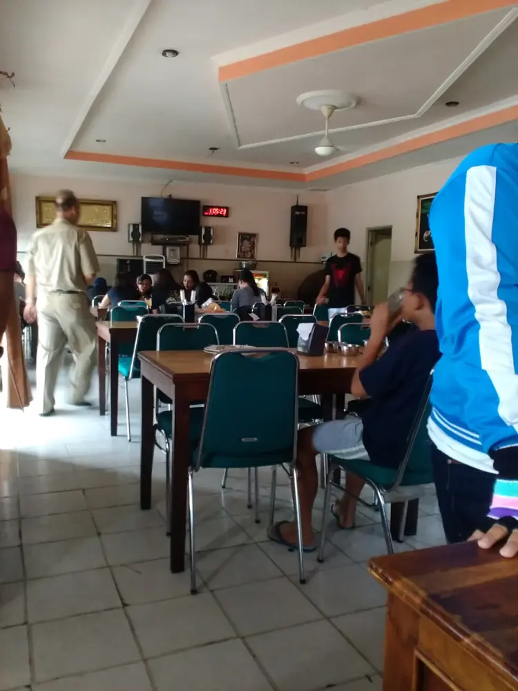 Rumah Makan Elok Saiyo 5