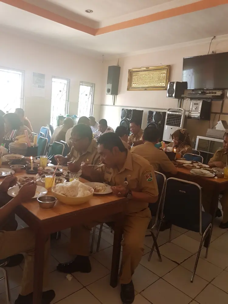 Rumah Makan Elok Saiyo 3