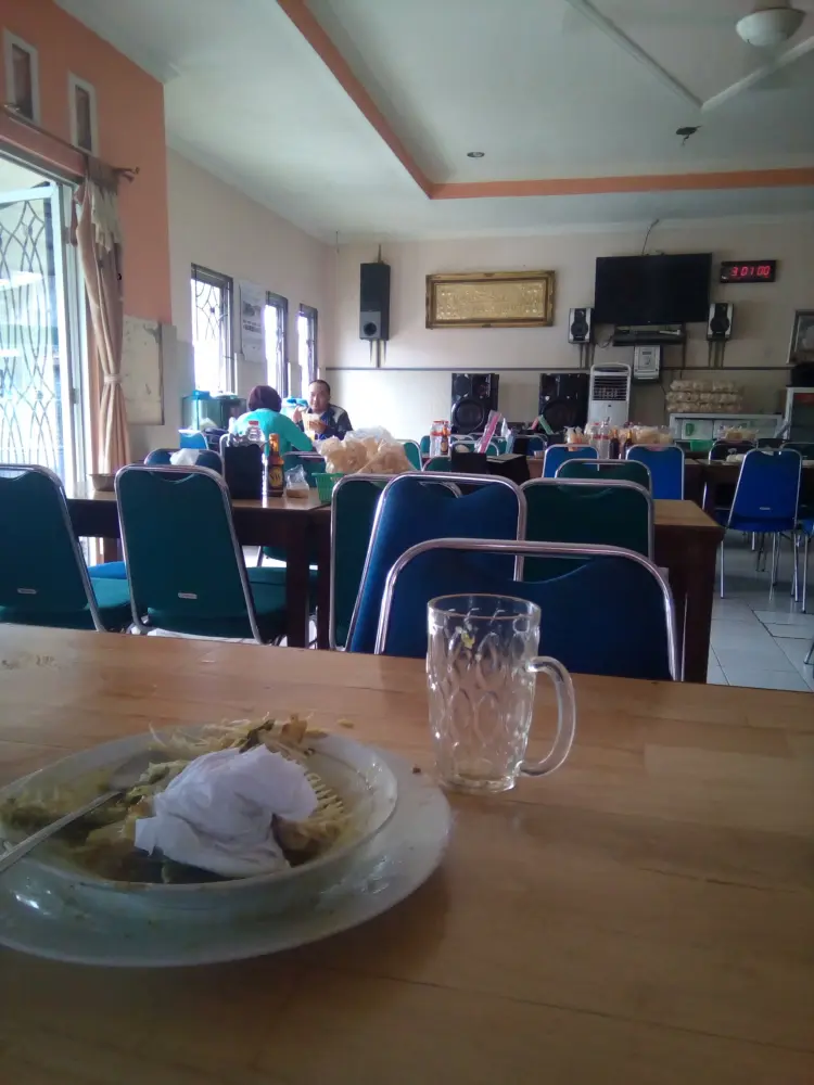 Rumah Makan Elok Saiyo 6