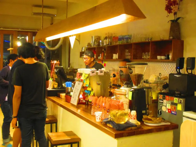 Kopi Api Coffee Roasters 4