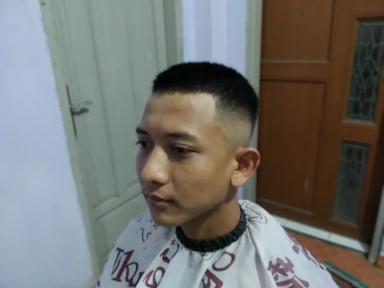 Mr . Kibo Barbershop 1