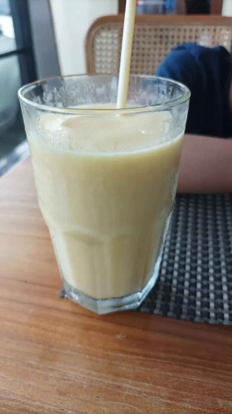 Mamawi Resto & Cafe 10