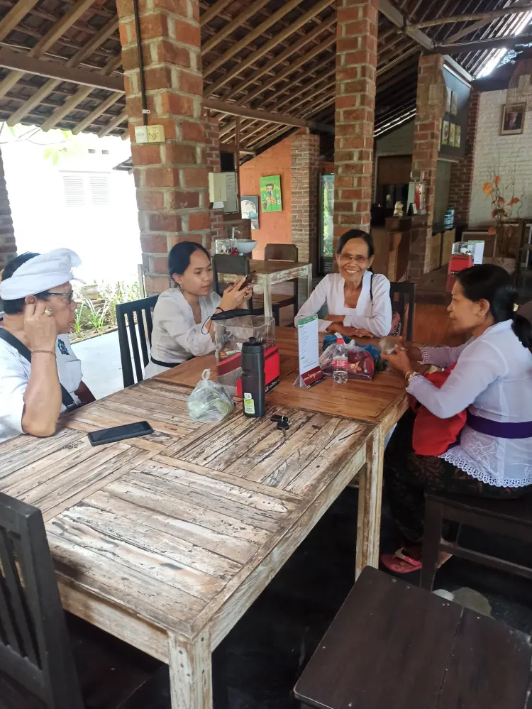 Rumah Makan Kenanga Jawa Timur 4