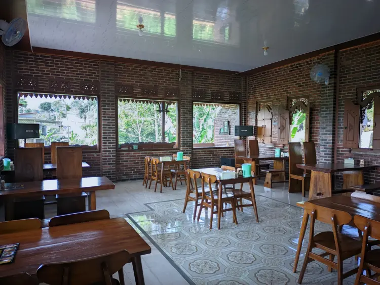 Pondok makan mbk Gita 2 5