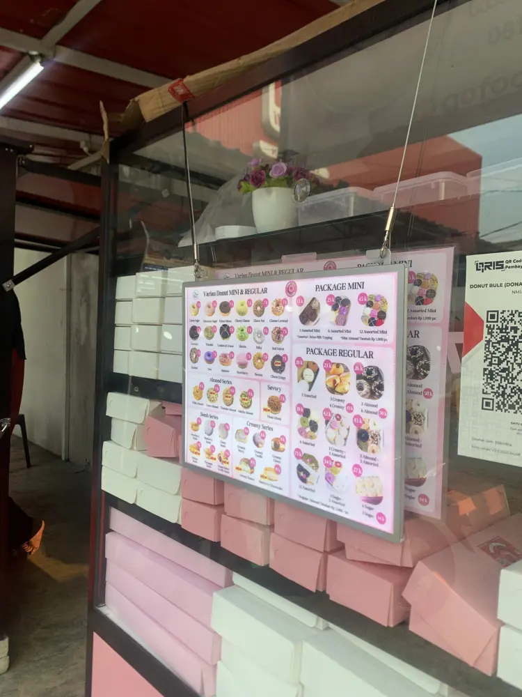 Donut BULE (Donat dan Bomboloni), Cilodong 2