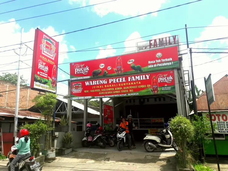 Warung Pecel Family 1