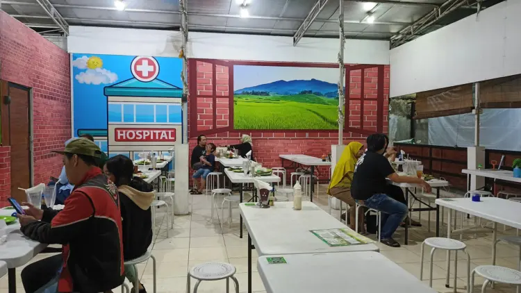 Bebek Goreng H. Slamet 10