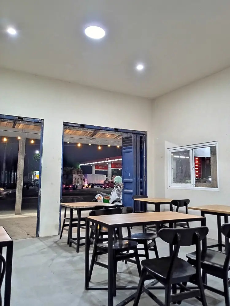 Yummy.yu Space (Cabang Kalipucang) 2