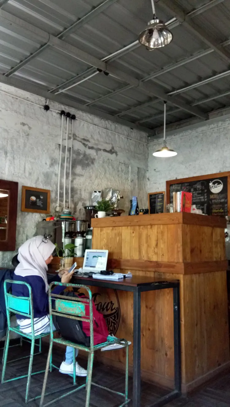 Kuadra (Coffee . Sandwich . Rice) 3