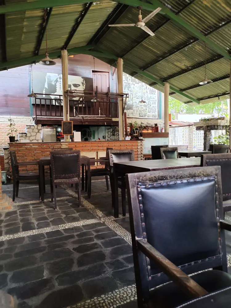 Kuadra (Coffee . Sandwich . Rice) 10