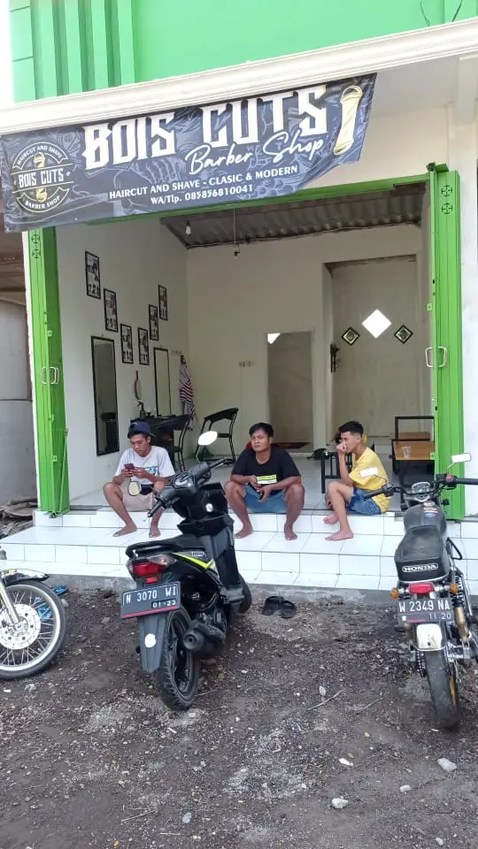 Bois cuts barbershop 1