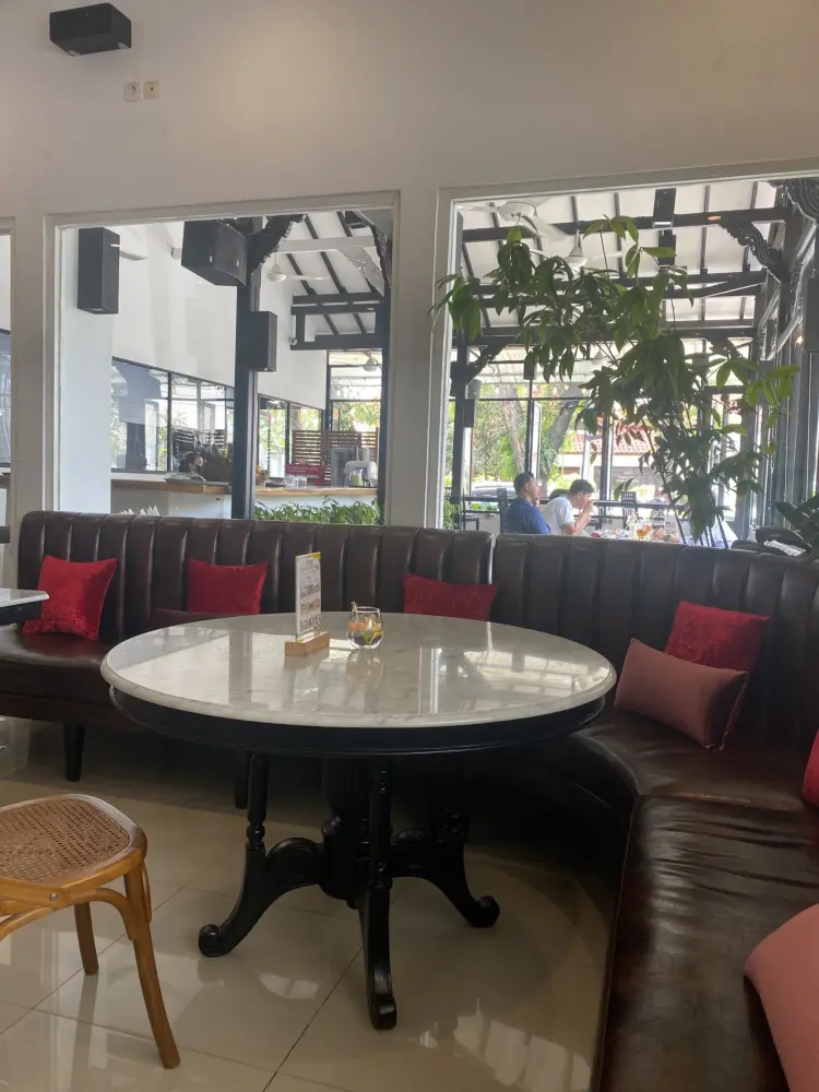 Melatee Restaurant 7