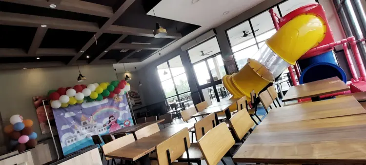 Burger King Grand Kota Bintang 6