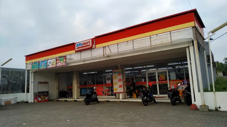 Alfamart 1