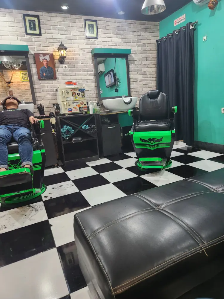 TICX Barbershop 1